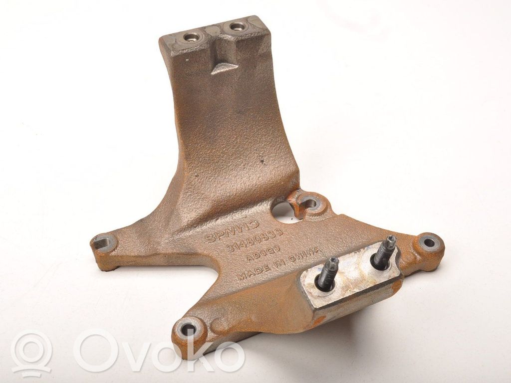 Volvo XC40 Engine mounting bracket 