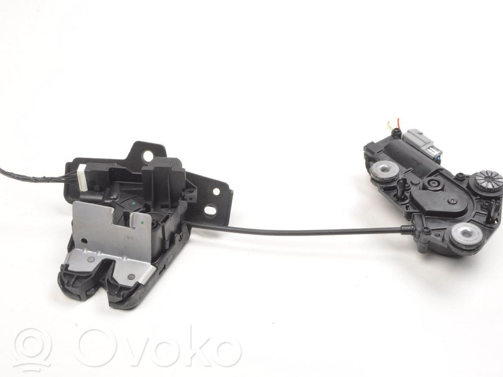 Volvo XC40 Tailgate lock latch 