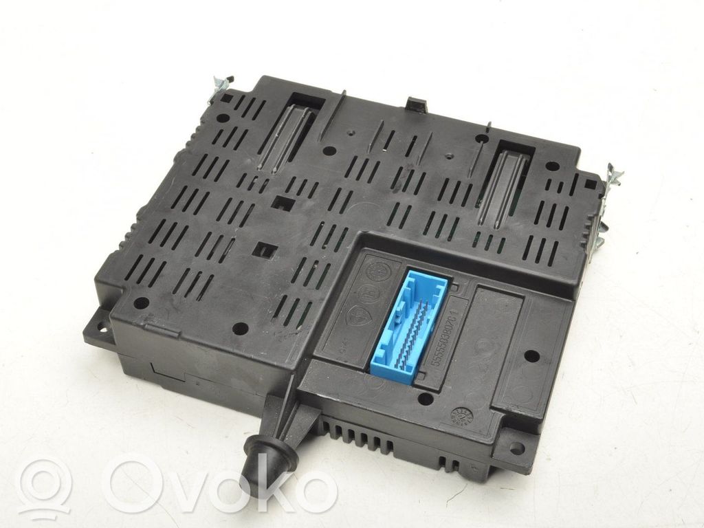 Alfa Romeo Mito Trunk lid opening control unit 