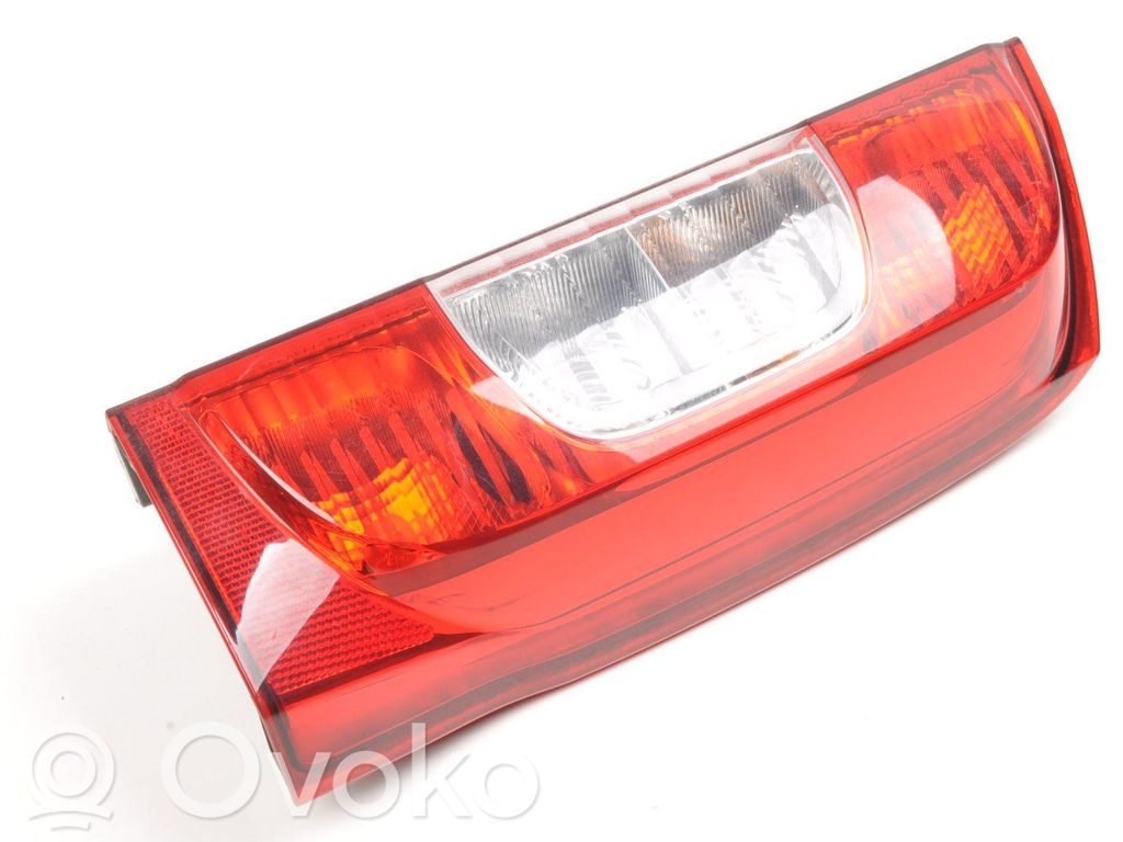 Fiat Qubo Luz trasera/de freno 