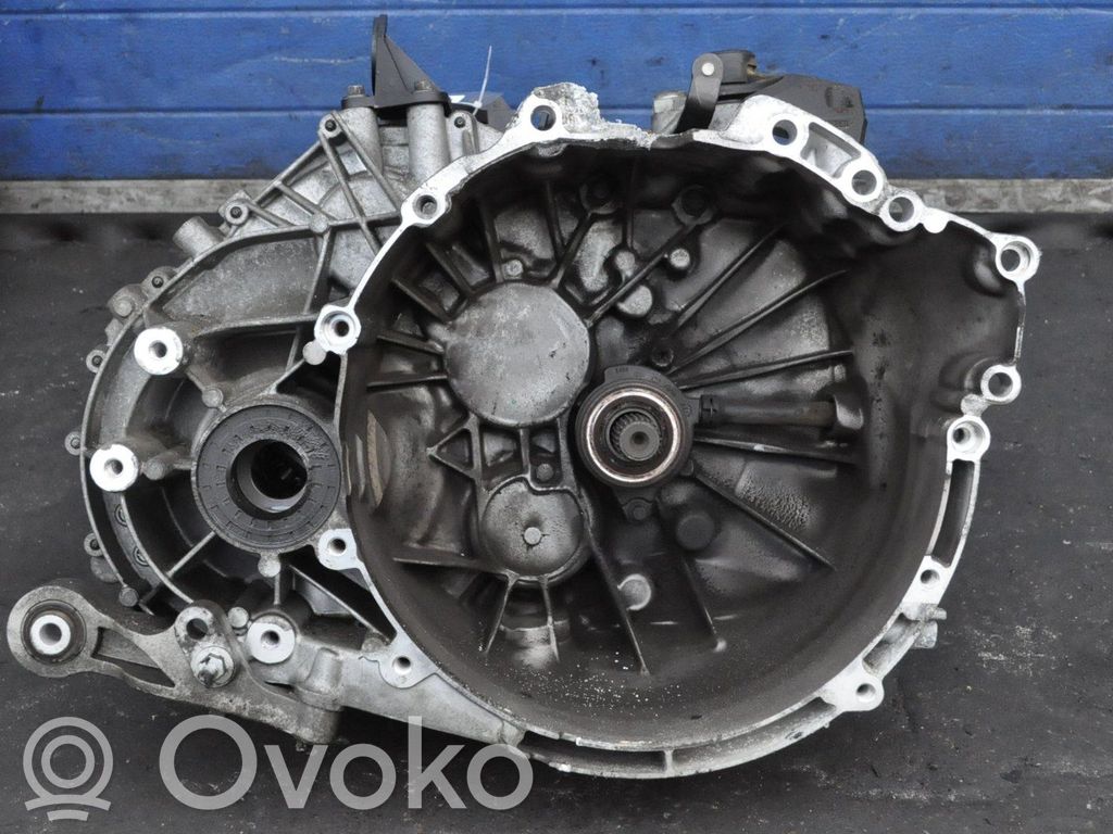 Volvo V40 Manual 6 speed gearbox 
