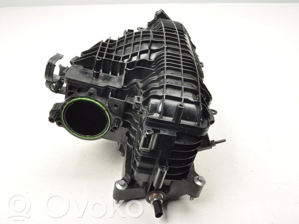 Volvo XC40 Colector de admisión 
