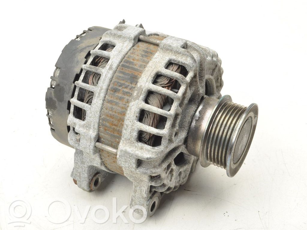 Ģenerators   30644945