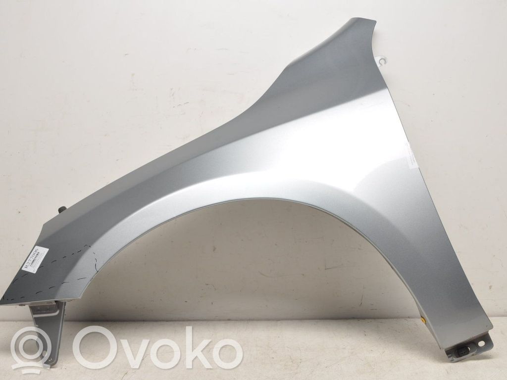 Volvo V60 Sparnas 