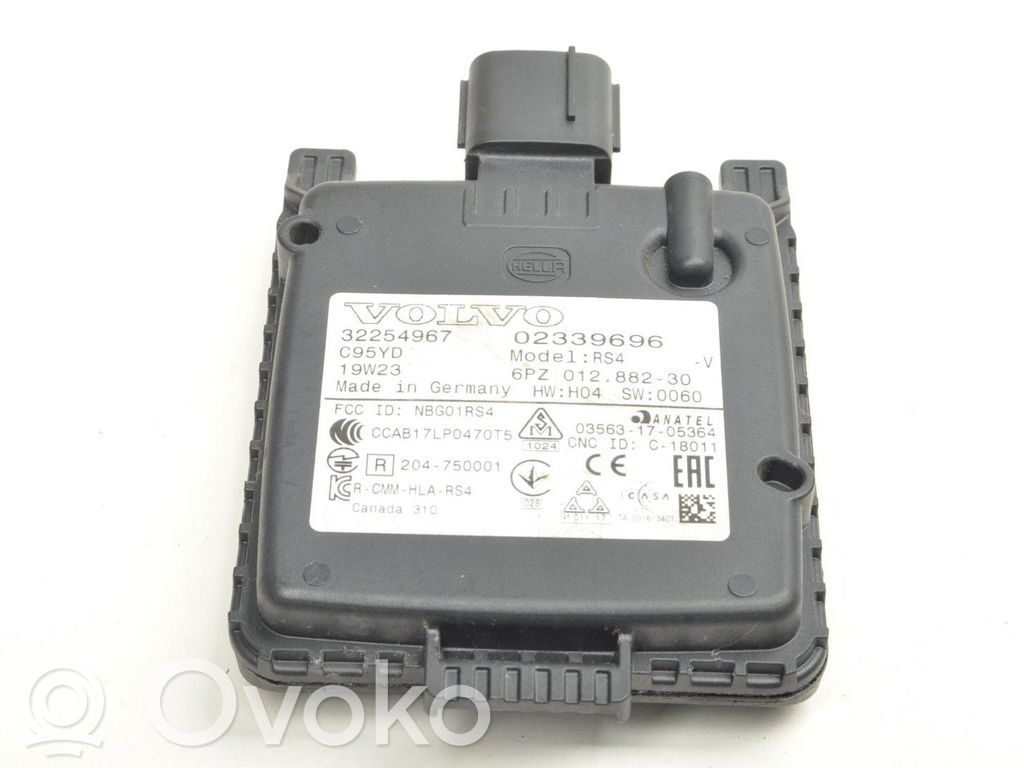 Volvo XC60 ACC Distronic radar sensor grill/trim 