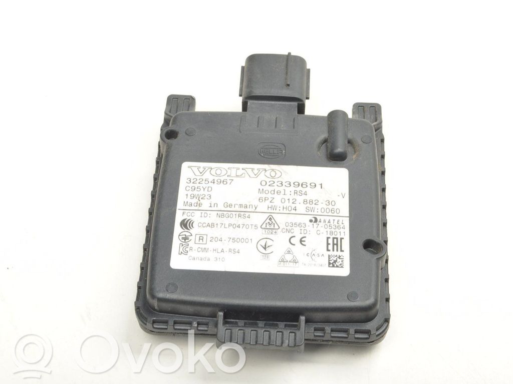 Volvo XC60 ACC Distronic radar sensor grill/trim 