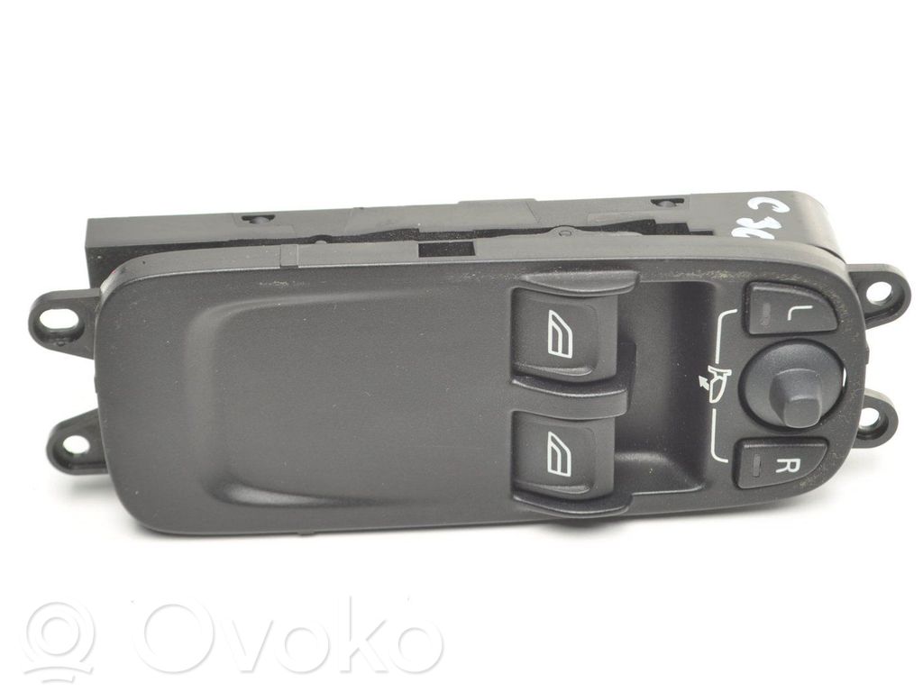 Volvo C30 Quarter vent window switch 