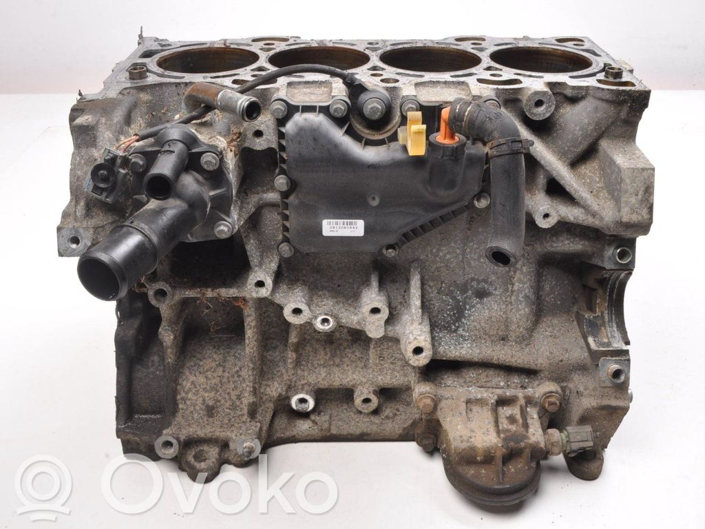Engine block   B4204S3