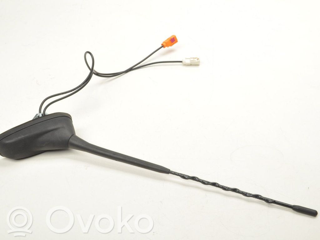 Opel Mokka B Radio antena 