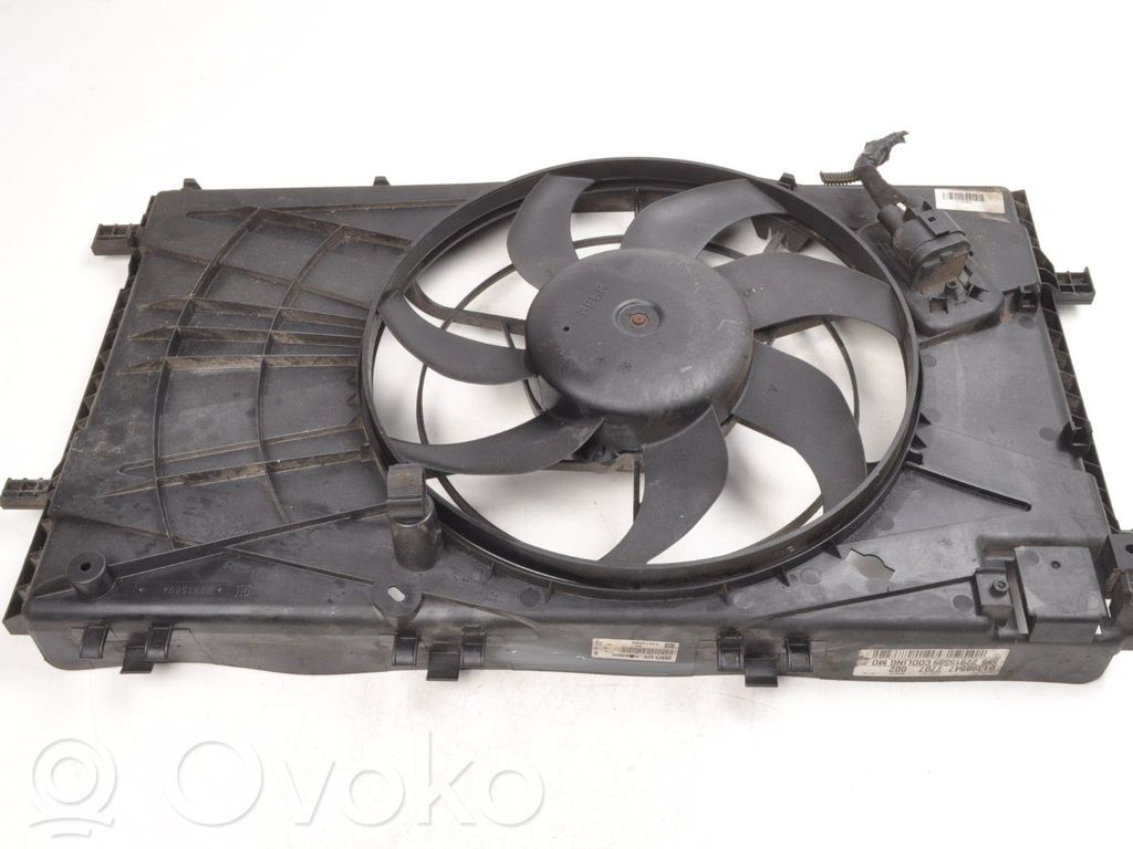 Elektryczny wentylator chłodnicy   22915599,22915694
