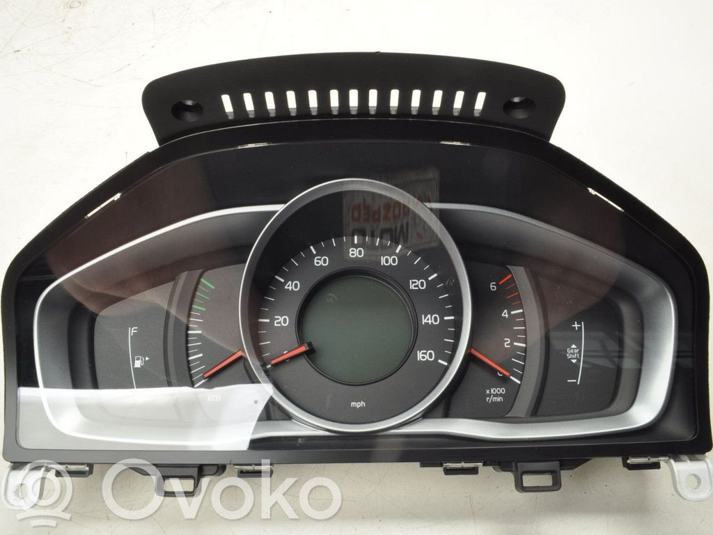 Volvo S60 Speedometer (instrument cluster) 