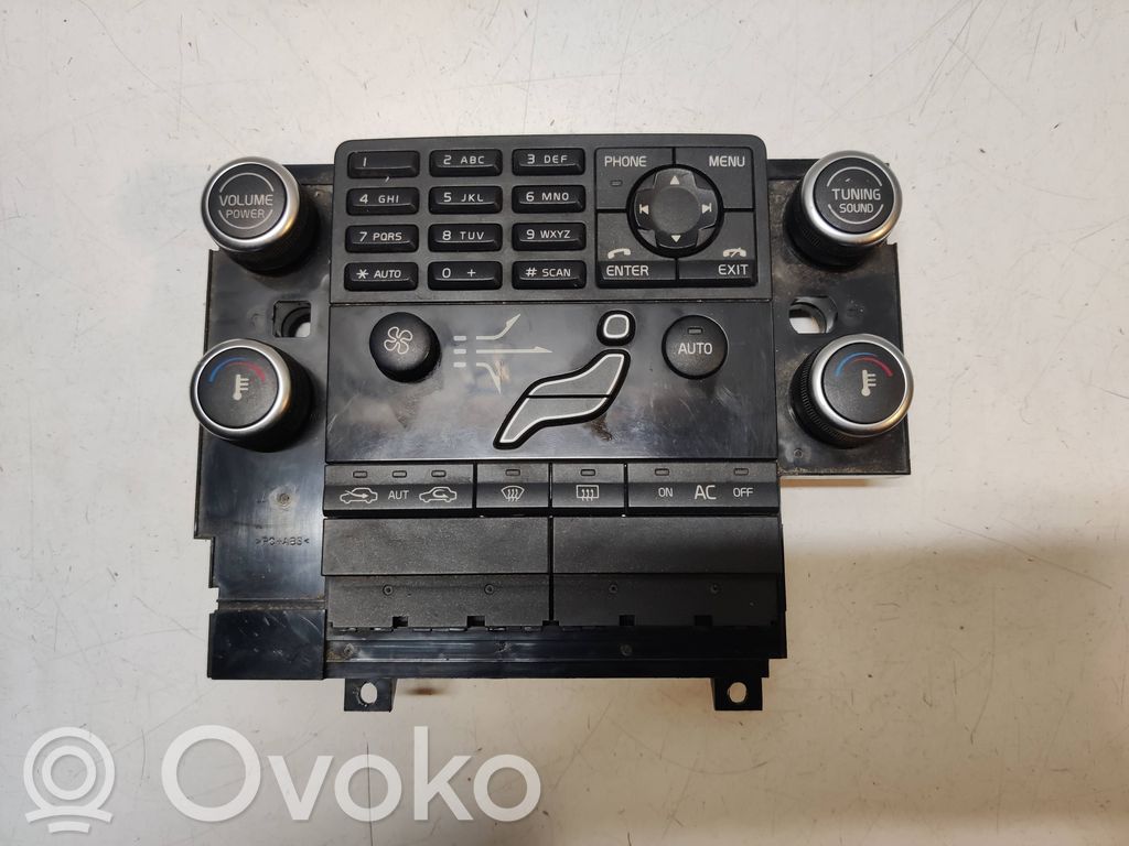 Volvo V70 Climate control unit 