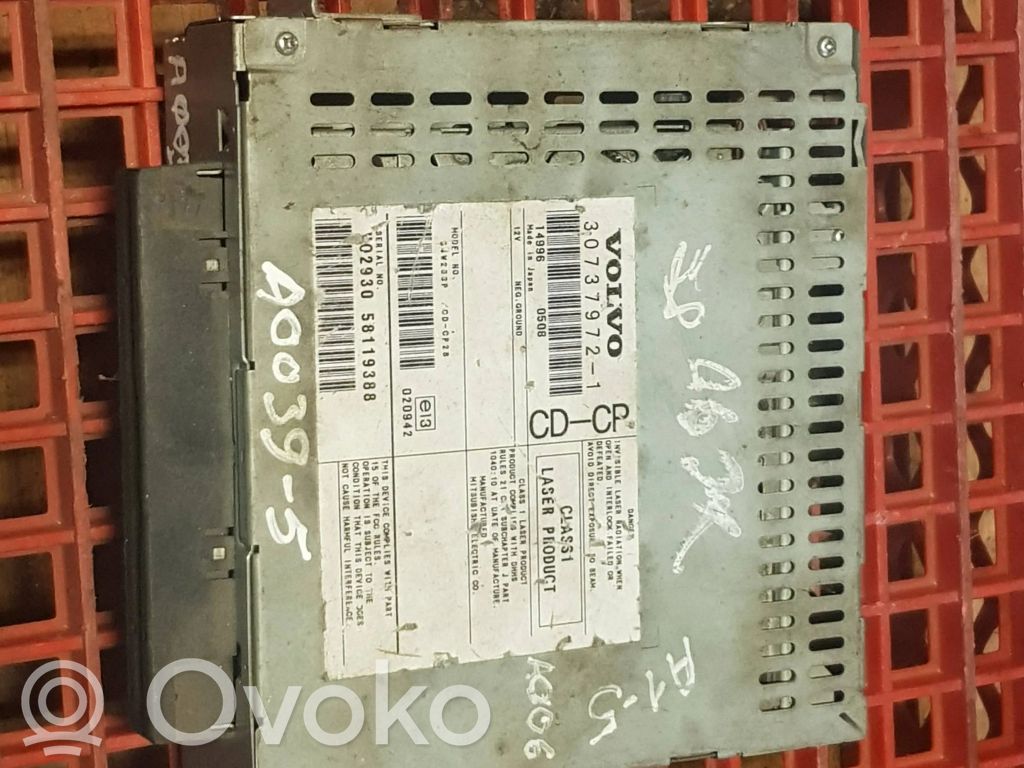 Volvo XC90 Radio/CD/DVD/GPS head unit 