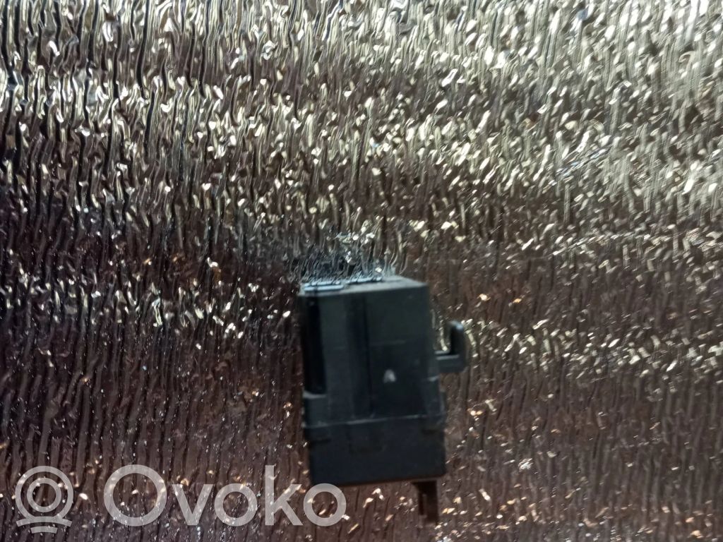 Volvo S60 Seat control module 