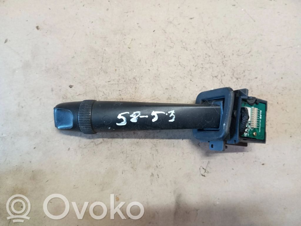 Volvo V70 Palanca de control del limpiaparabrisas 