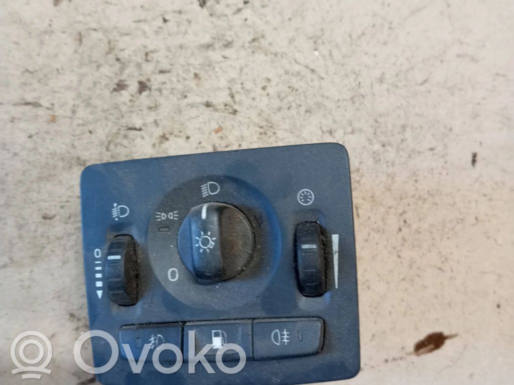 Volvo C30 Light switch 