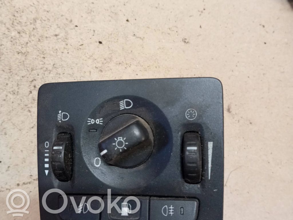 Volvo V50 Light switch 