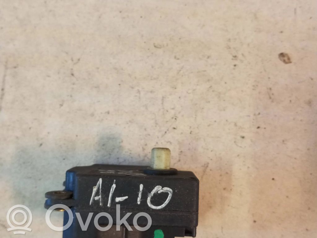 Volvo V70 Motor/activador trampilla de calefacción 