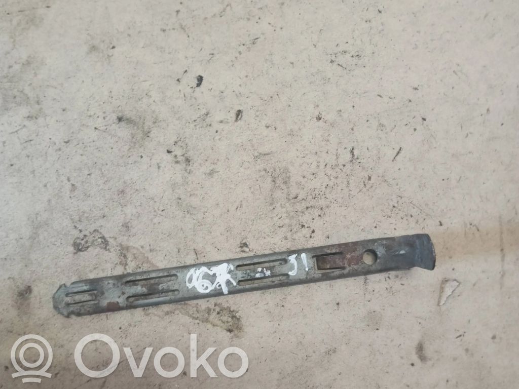 Volvo XC90 Ajovalon kannake 