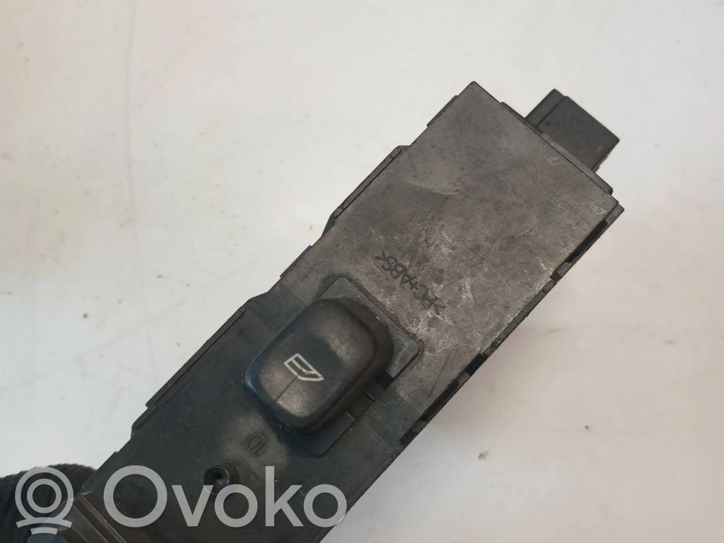 Volvo V70 Electric window control switch 