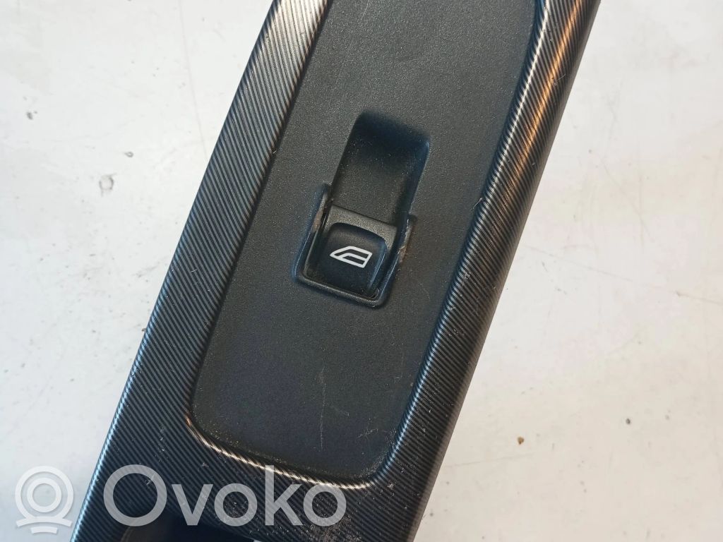 Volvo V50 Electric window control switch 
