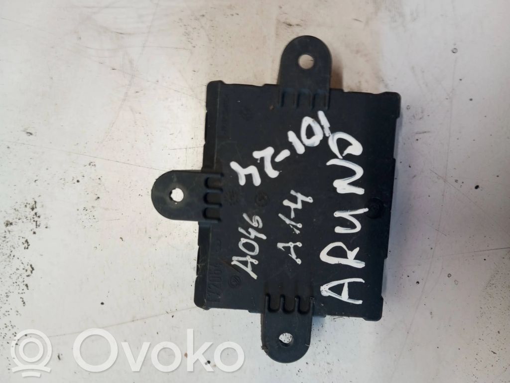 Volvo S80 Door control unit/module 