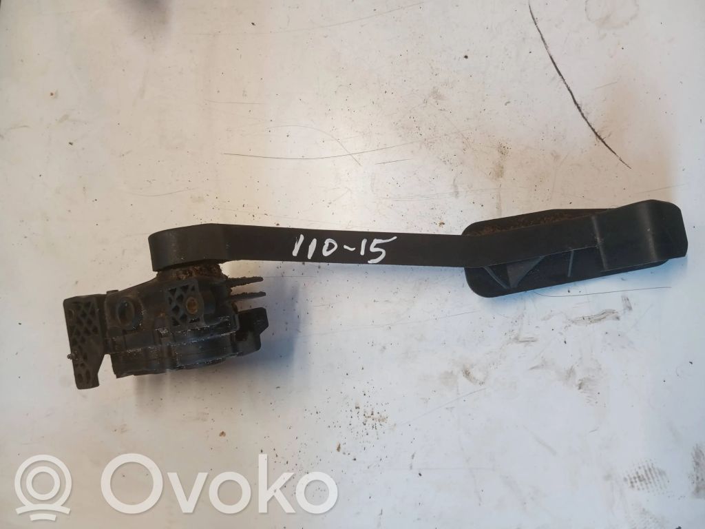 Volvo S80 Accelerator throttle pedal 