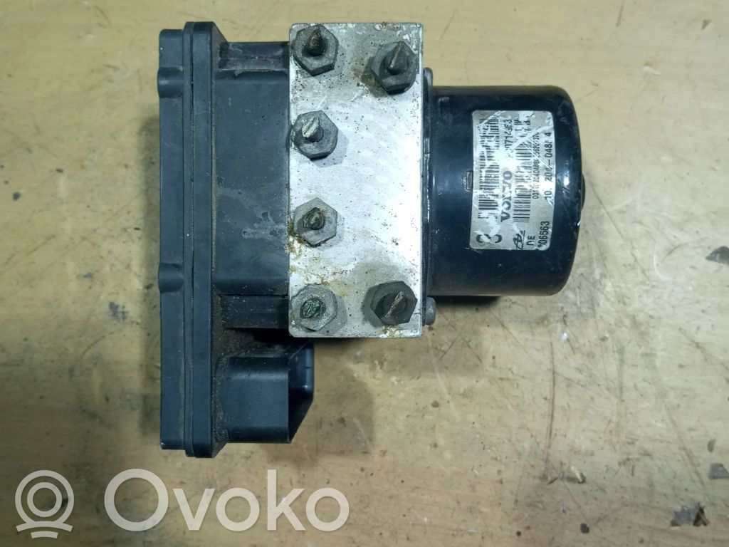 Volvo V70 ABS Pump 