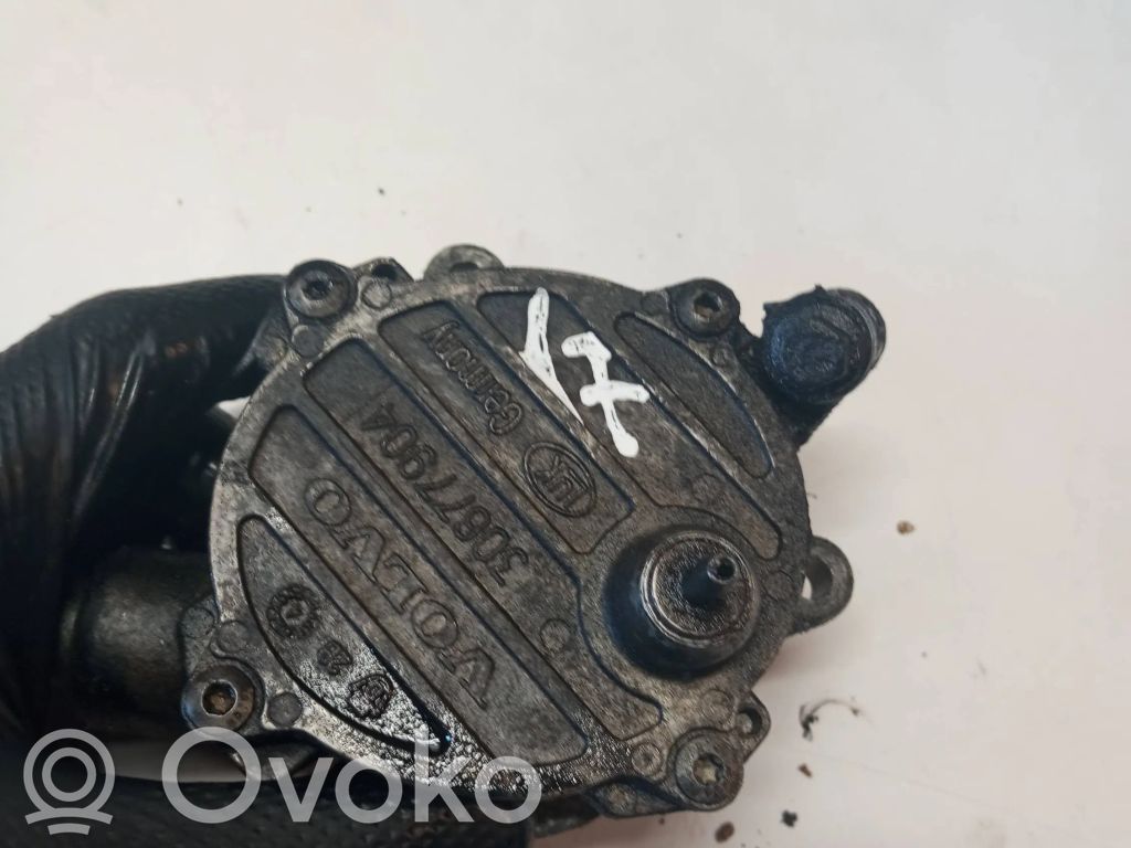 Volvo V70 Vacuum pump 