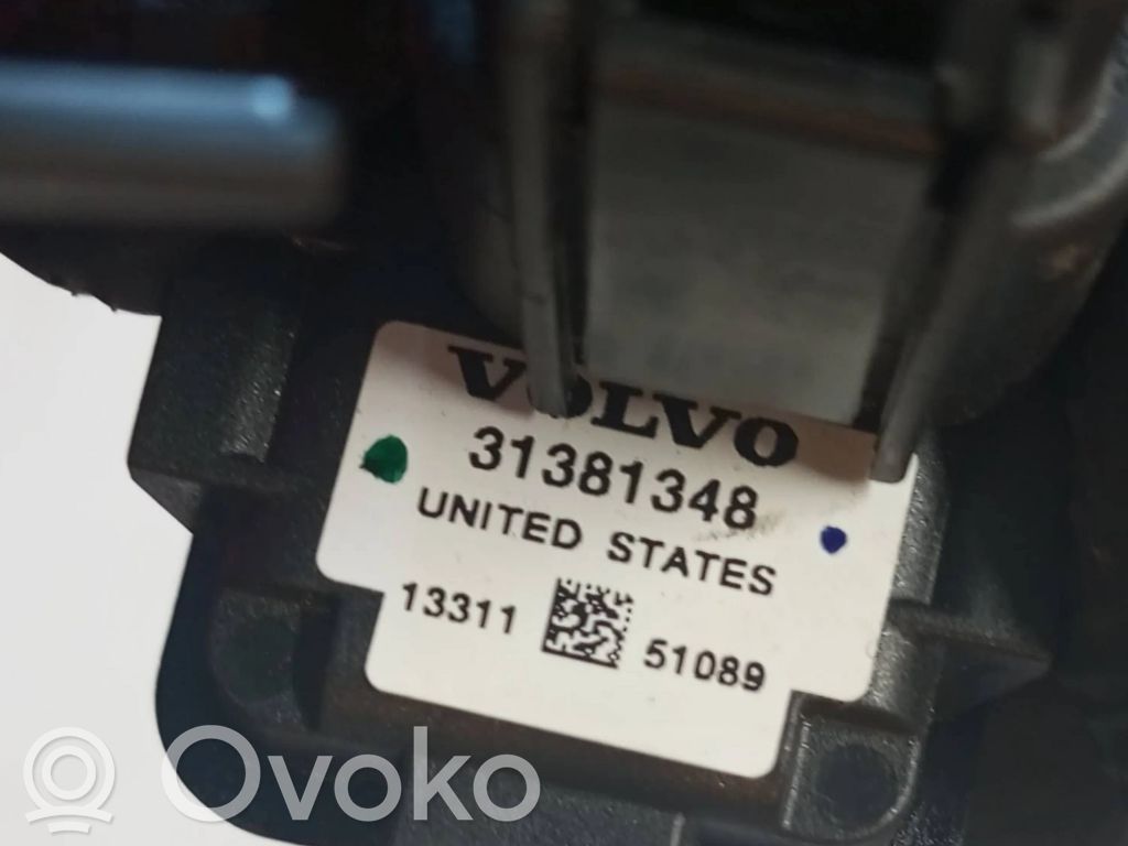 Volvo XC60 Videokamera aizmugurējā bamperī 