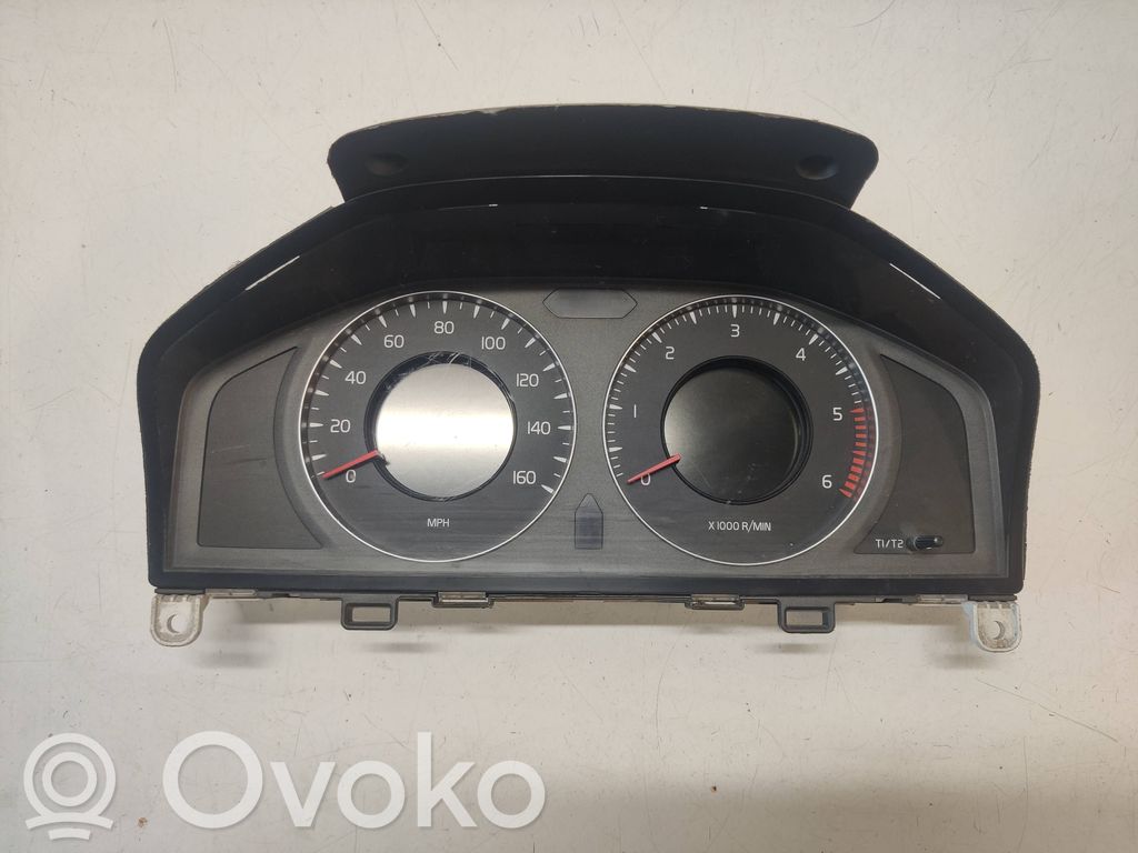 Volvo S80 Speedometer (instrument cluster) 