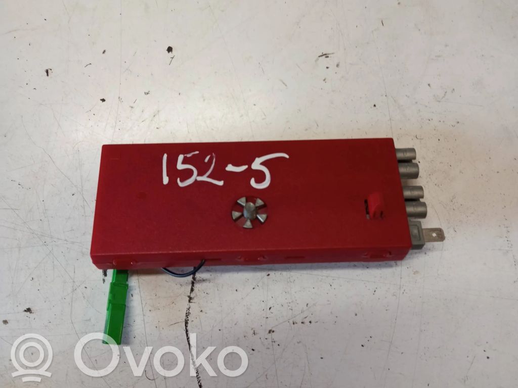Volvo XC60 Amplificator antenă aeriană 