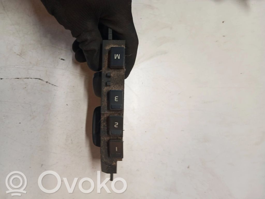 Volvo S80 Seat control module 