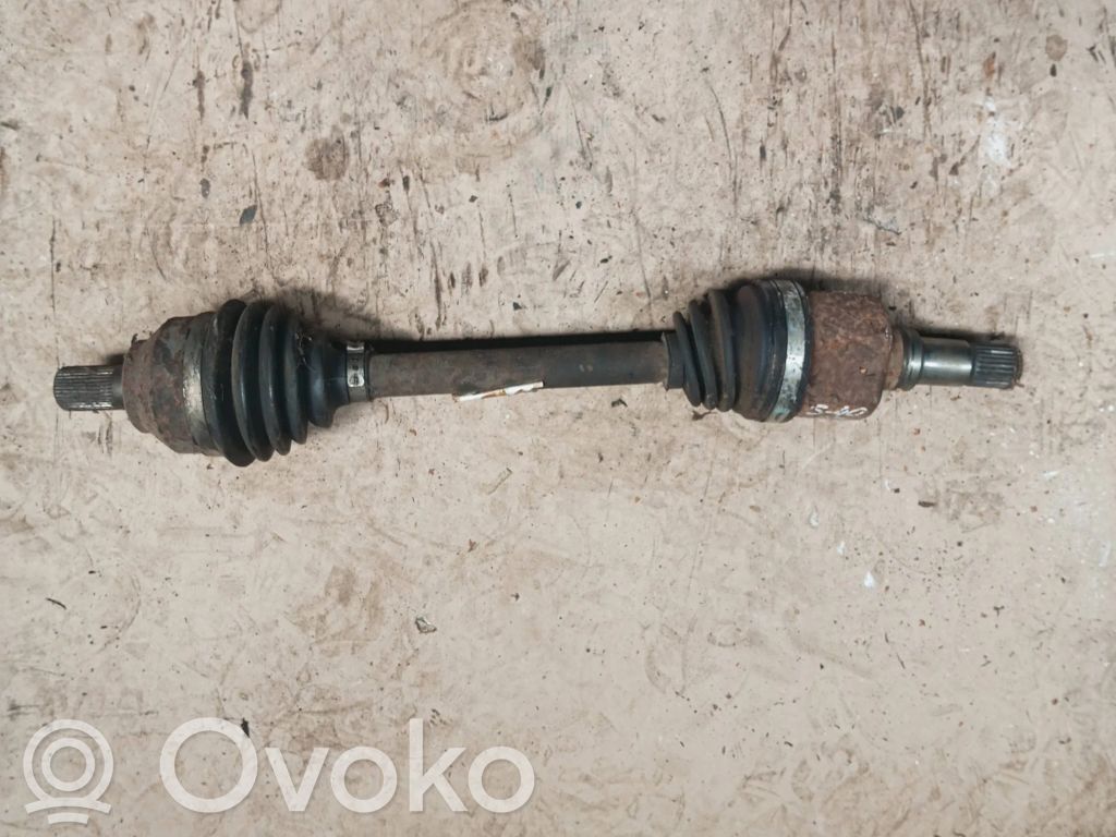 Volvo V50 Półoś przednia 