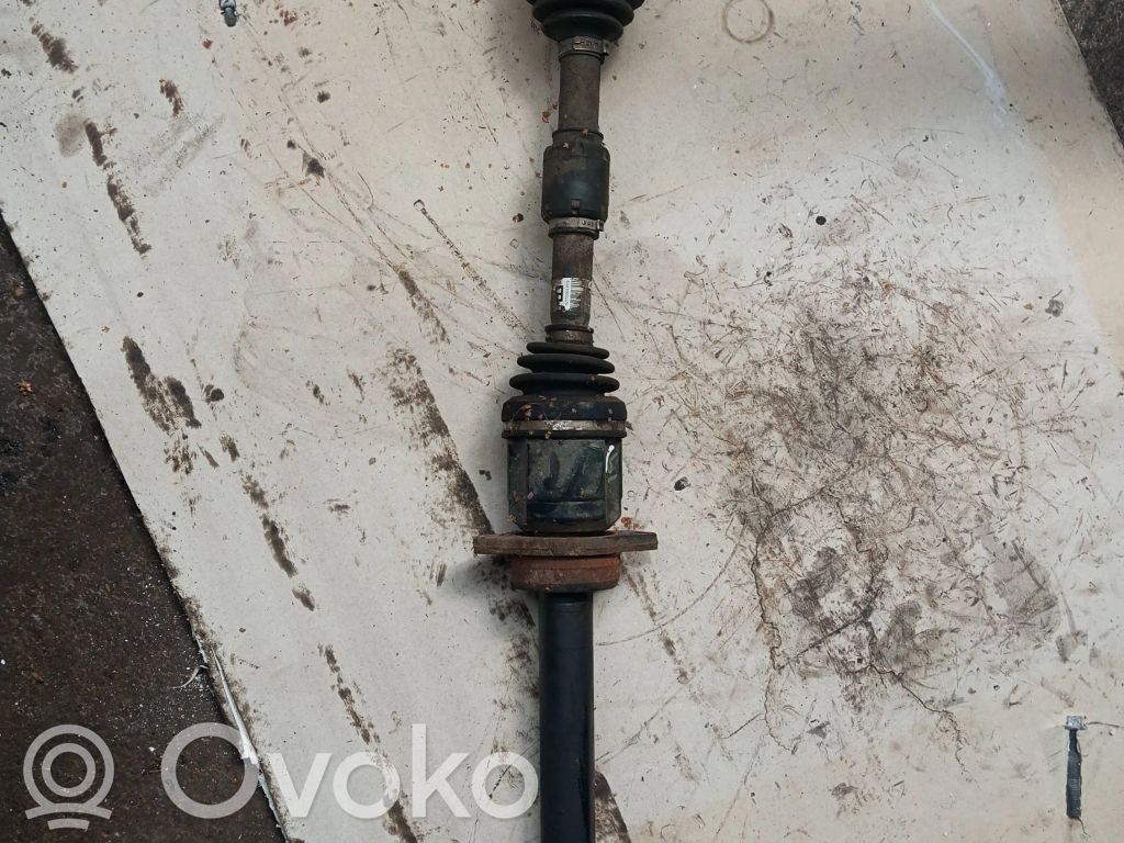 Toyota Avensis T250 Eje de transmisión delantero 