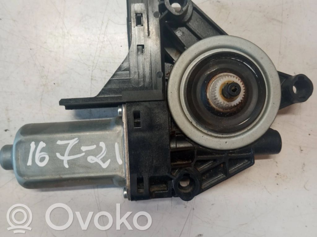 Volvo S60 Front door window regulator motor 