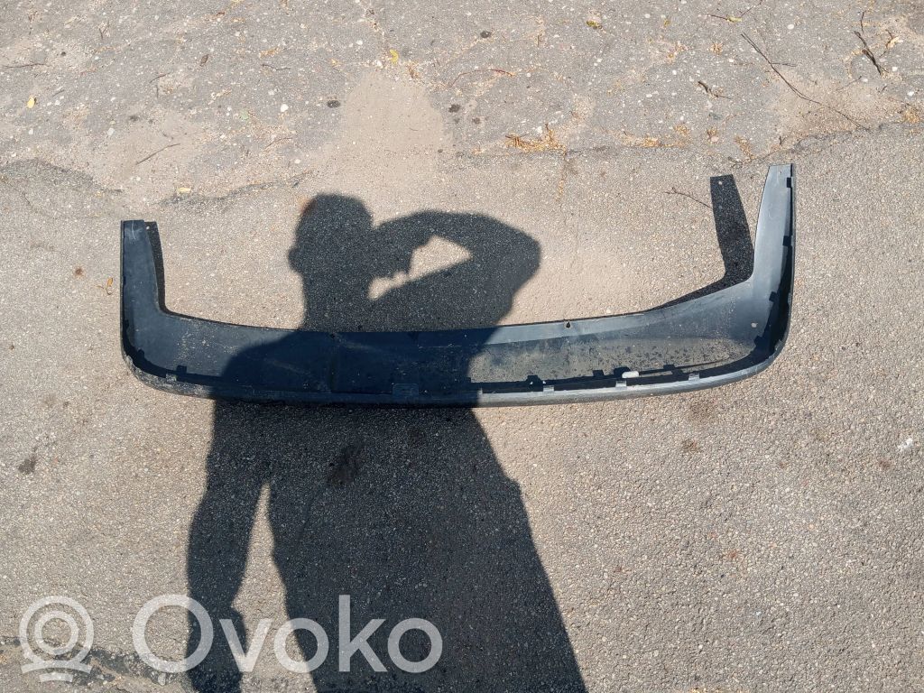 Volvo V40 Нижняя часть бампера 