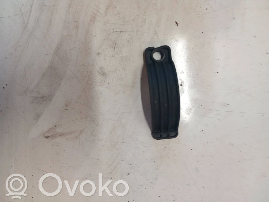 BMW X6 E71 Fuel filter bracket/mount holder 