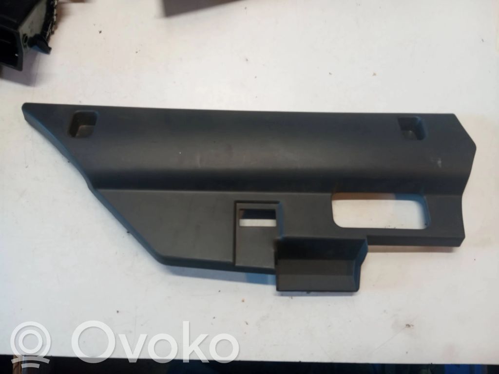 Volvo XC60 Element deski rozdzielczej / dół 