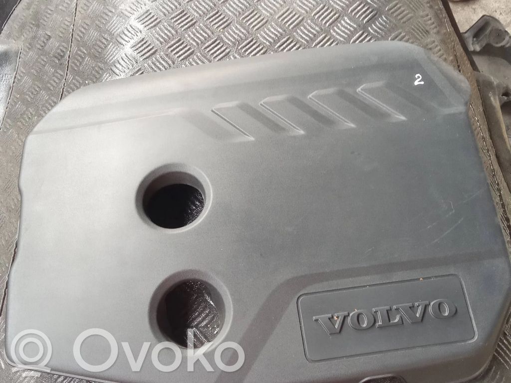 Volvo V50 Engine cover (trim) 