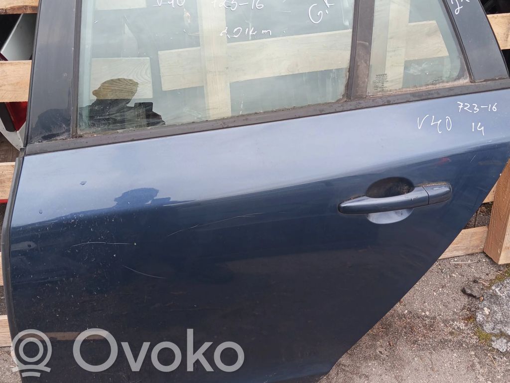 Volvo V40 Galinės durys 