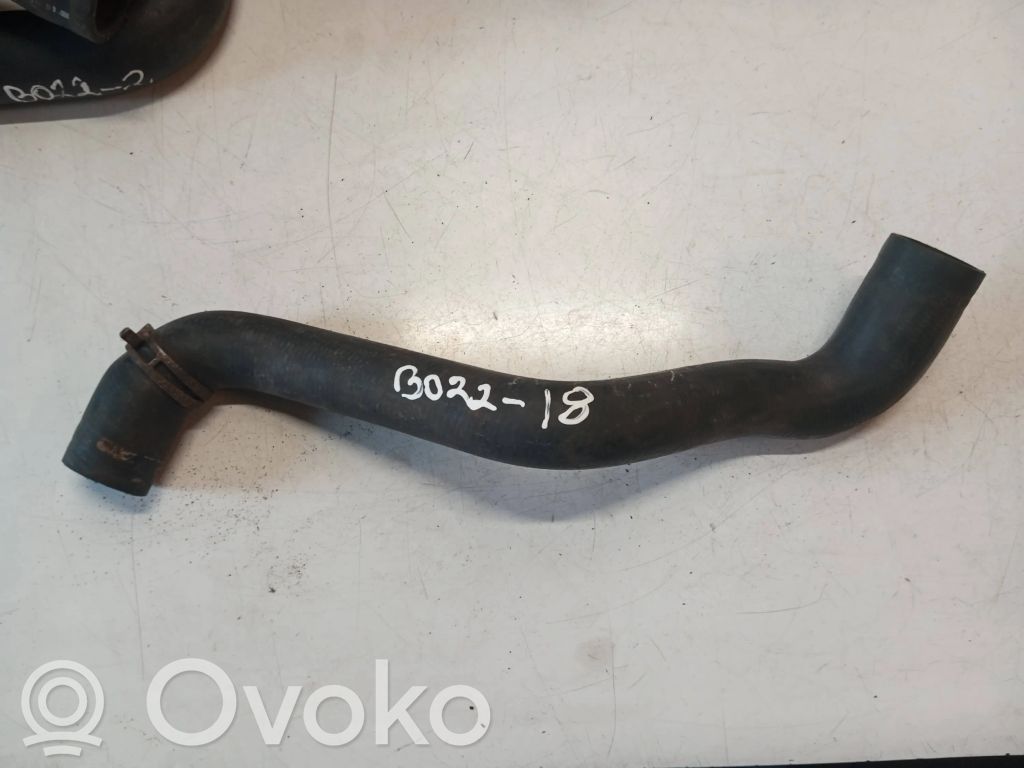 Volvo V50 Engine coolant pipe/hose 