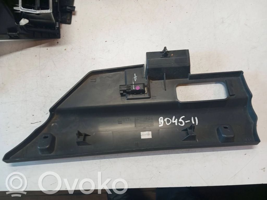Volvo S60 Element deski rozdzielczej / dół 