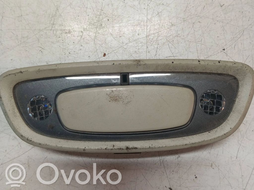 Volvo V40 Galinių vietų apšvietimo žibintas 