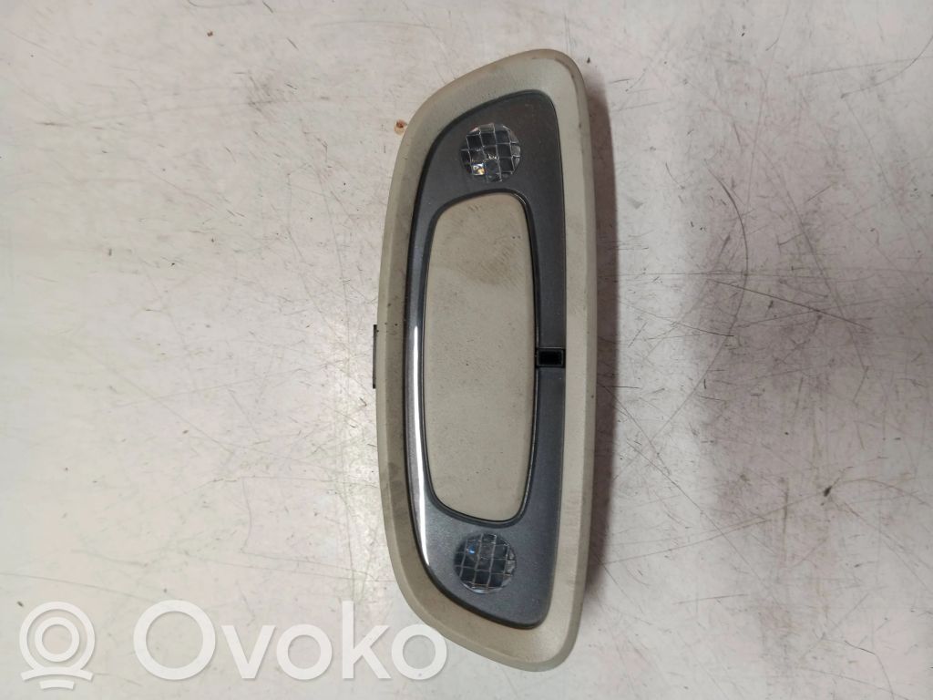 Volvo V40 Galinių vietų apšvietimo žibintas 