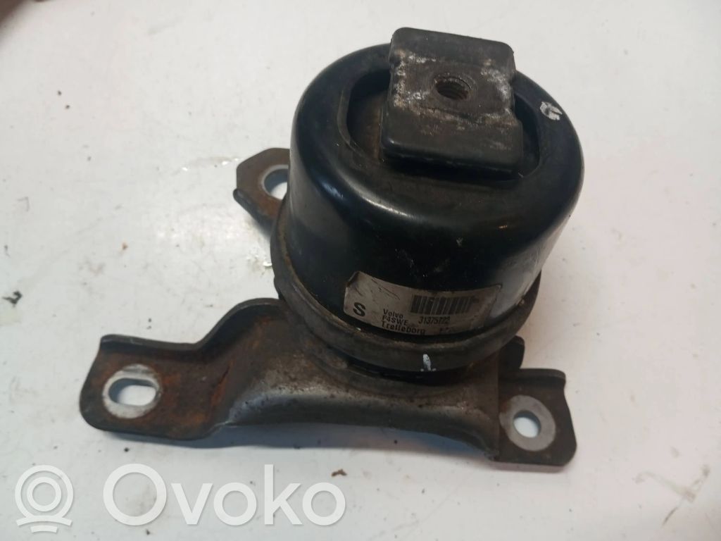Volvo S60 Engine mount bracket 