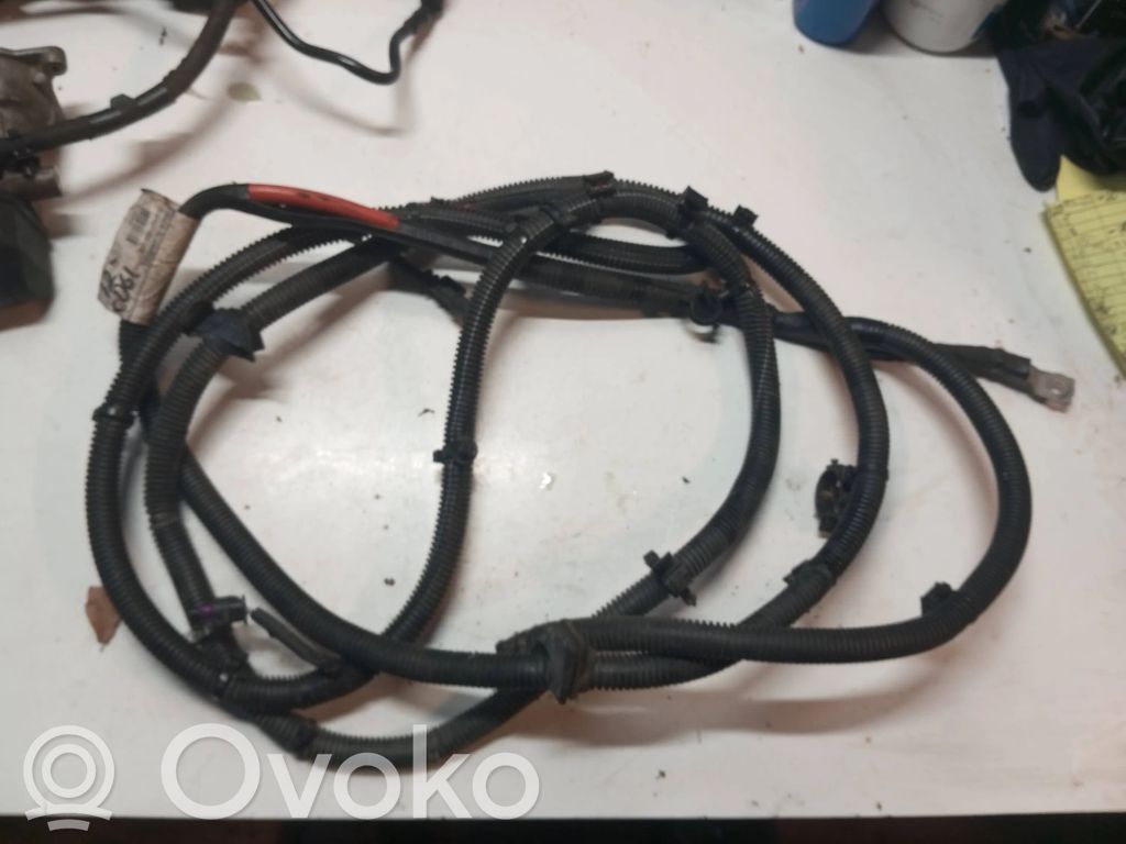 Volvo V60 Plus / Klema / Przewód akumulatora 