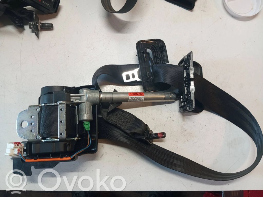 Volvo S60 Pas bezpieczeństwa fotela tylnego środkowego 