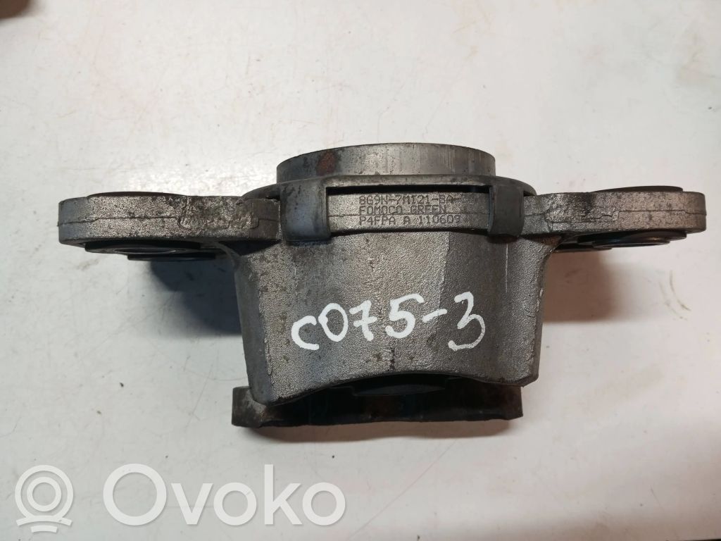 Volvo S60 Engine mount bracket 