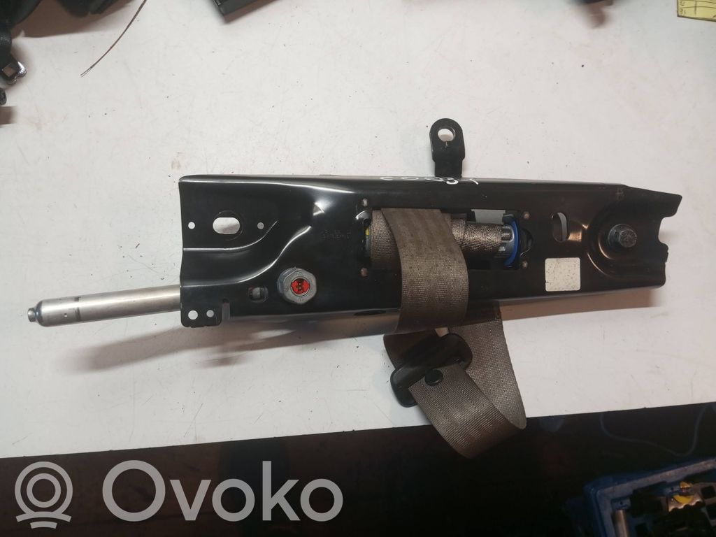Volvo V70 Cinturón delantero 